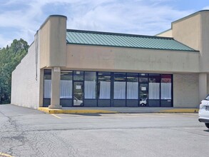 2000-2008 N Township Blvd, Pittston, PA for lease Building Photo- Image 1 of 14