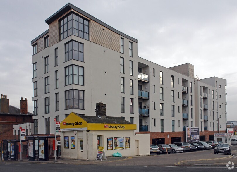 23-27 The Broadway, Maidstone for sale - Primary Photo - Image 1 of 1