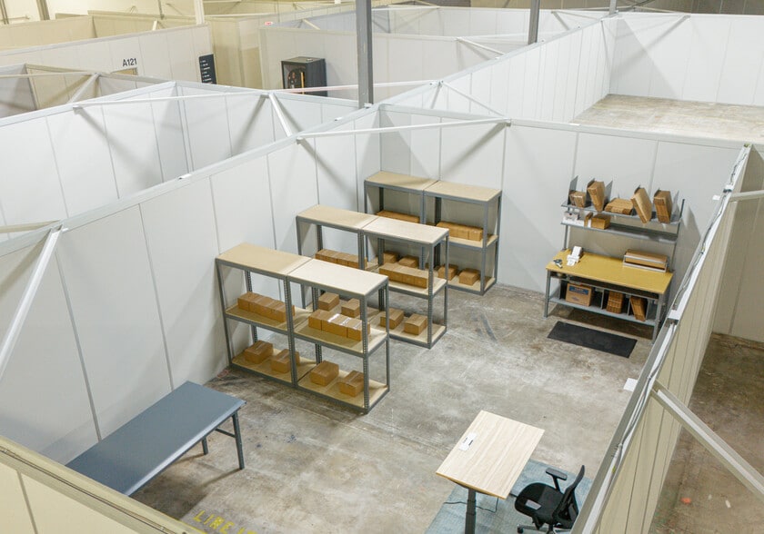 575 Wharton Dr SW, Atlanta, GA for lease - Interior Photo - Image 2 of 16