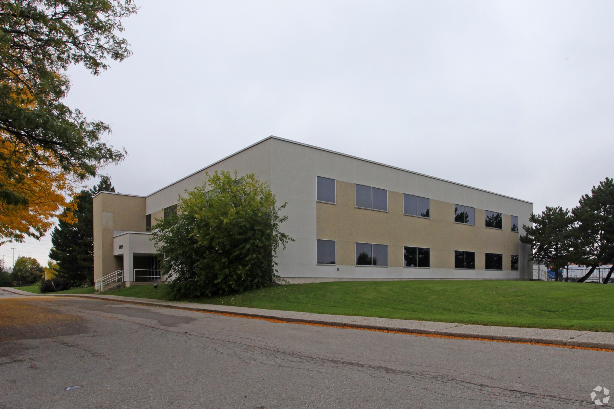 3451 Erindale Station Rd, Mississauga, ON for sale Primary Photo- Image 1 of 1