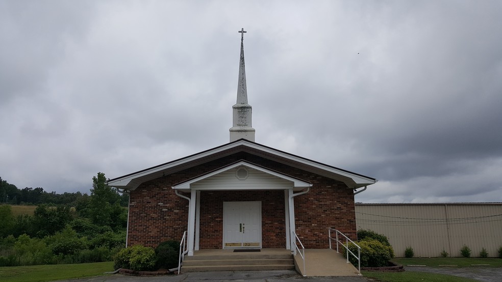 5007 Freedom Ln, Dora, AL for sale - Primary Photo - Image 1 of 1