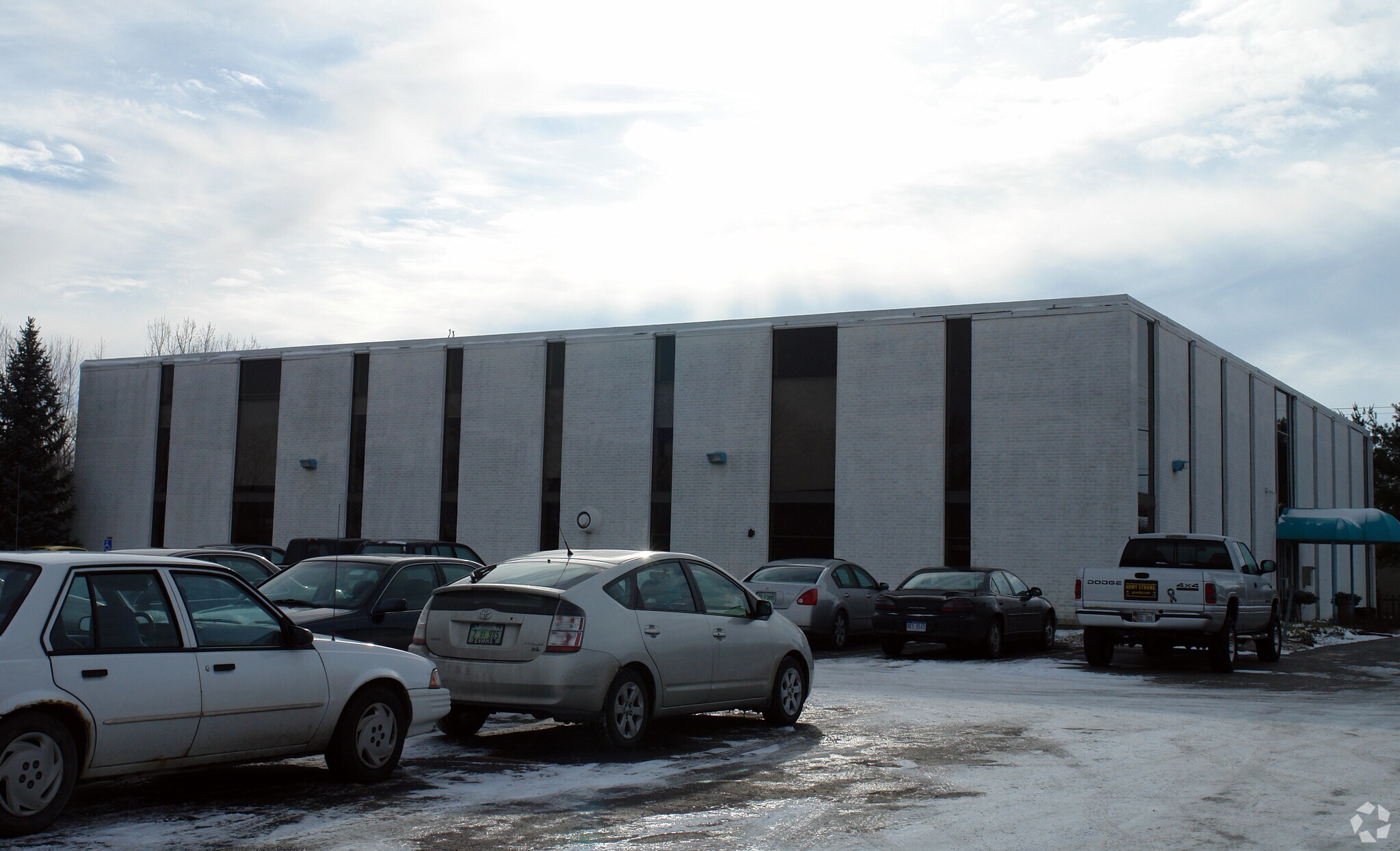 500 N Nappanee St, Elkhart, IN for sale Primary Photo- Image 1 of 1