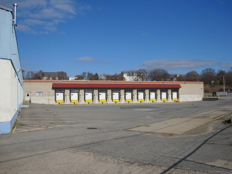 330 Turner St, Attleboro, MA for lease - Building Photo - Image 3 of 26