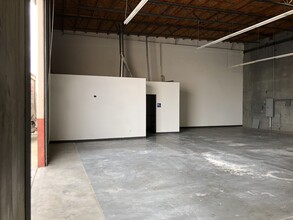 1237 W 134th St, Gardena, CA for lease Interior Photo- Image 2 of 5