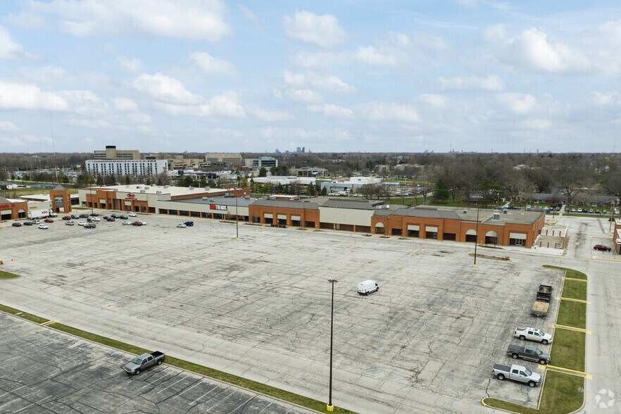 1339-1415 S Byrne Rd, Toledo, OH for lease - Aerial - Image 2 of 6