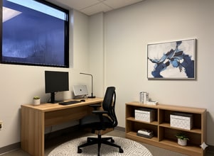 10821 Plantside Dr, Louisville, KY for lease Interior Photo- Image 1 of 7