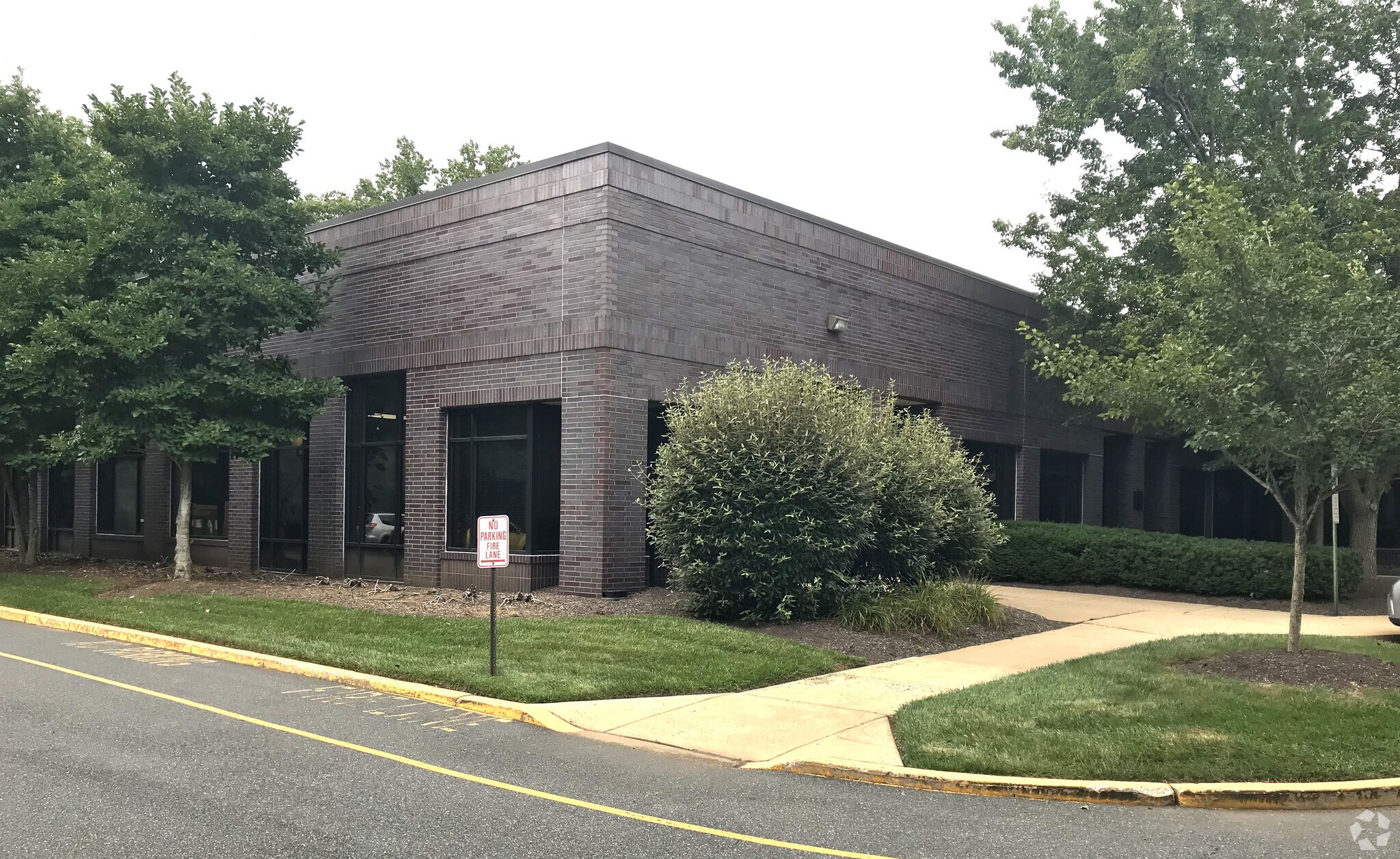 3260 Tillman Dr, Bensalem, PA 19020 Glenview Corporate Center