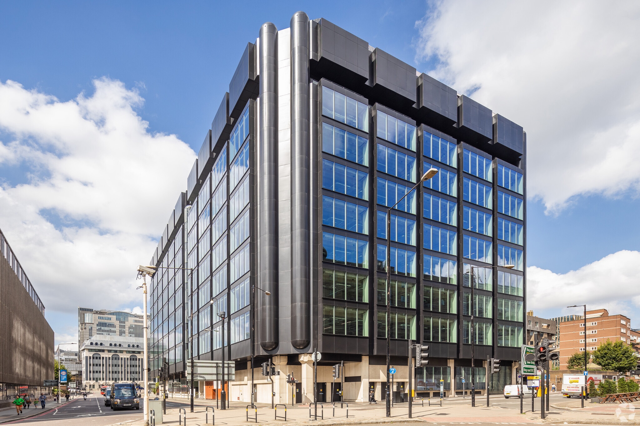 1 Portsoken St, London for sale Primary Photo- Image 1 of 1