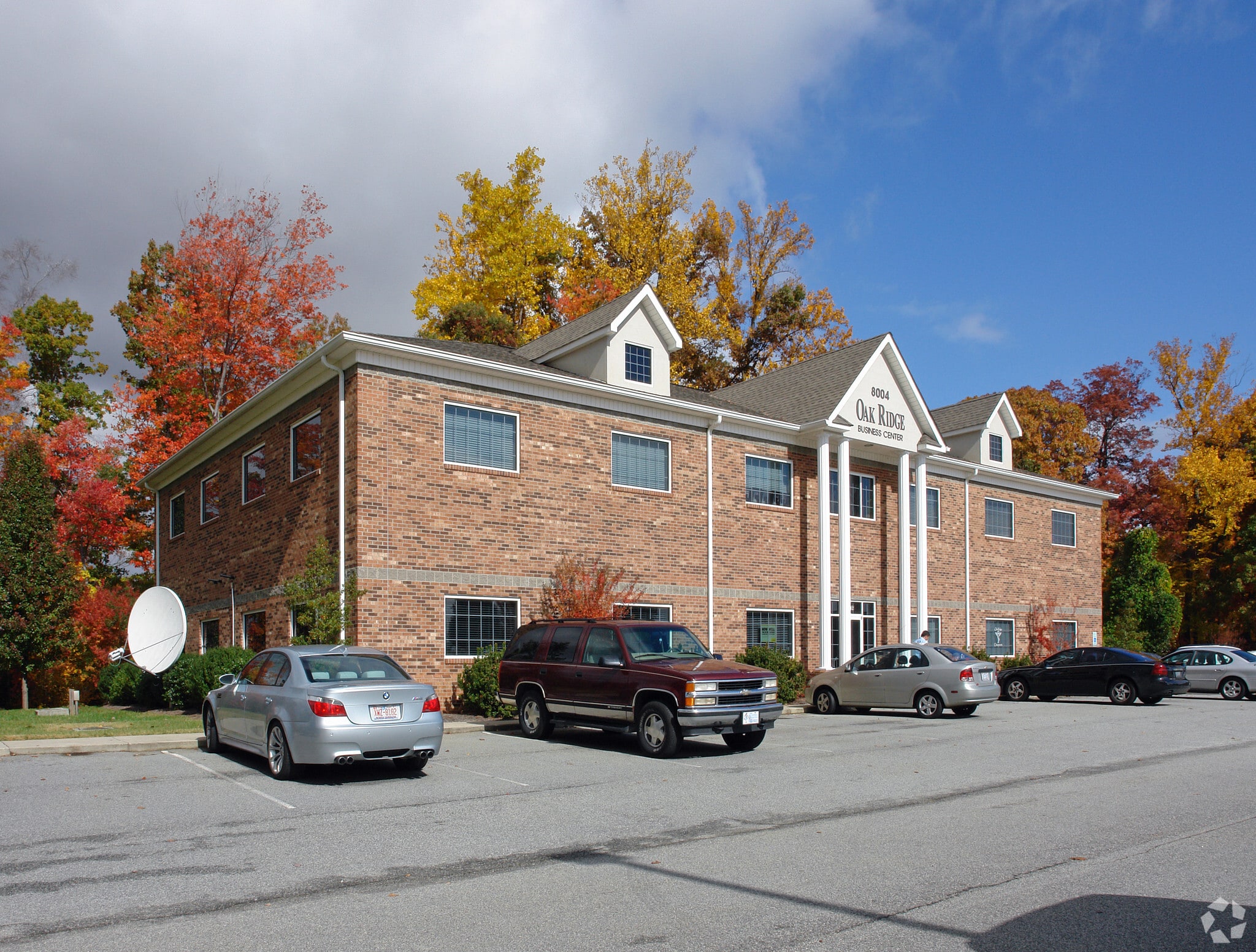 8004 Linville Rd, Oak Ridge, NC 27310