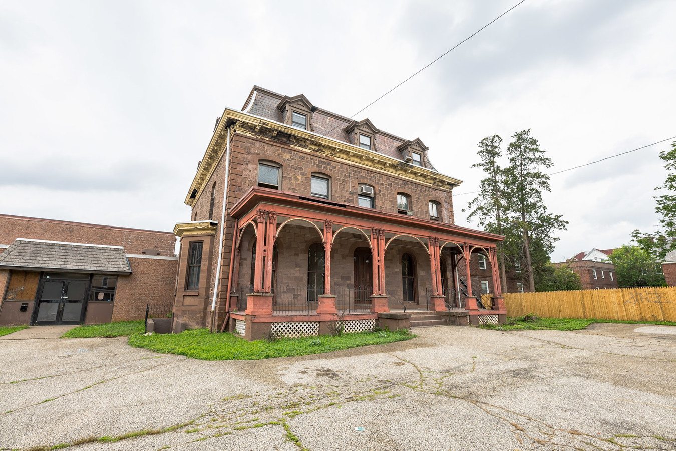 Building Photo