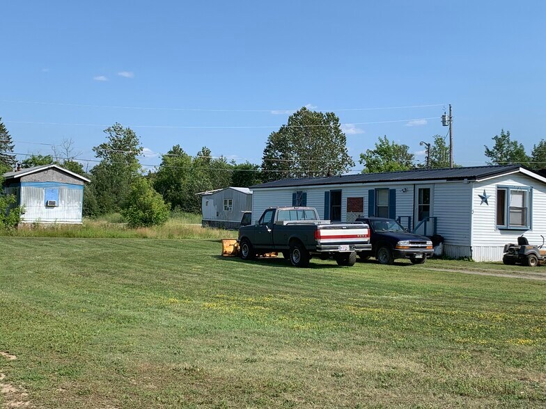 89 Old Woodstock Rd, Houlton, ME for sale - Building Photo - Image 3 of 3