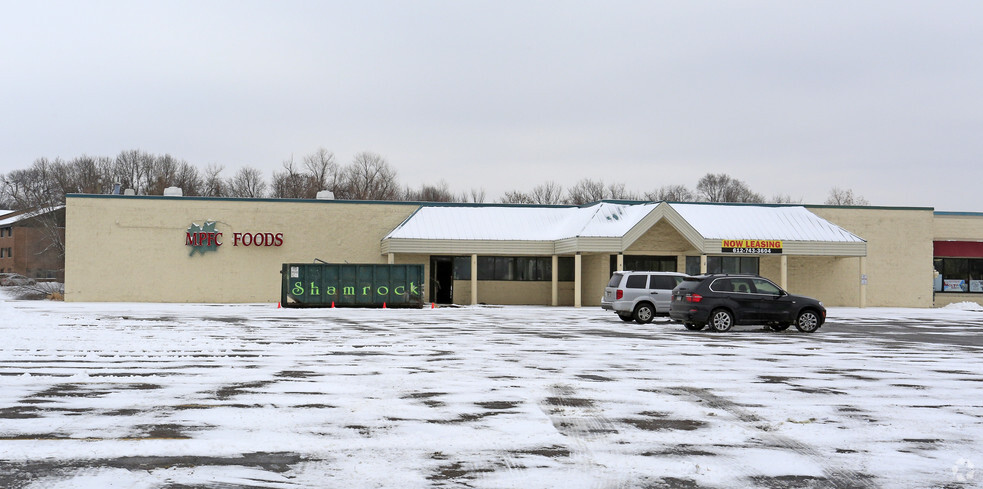 1500 Howard Ave, Maple Plain, MN for lease - Building Photo - Image 3 of 3