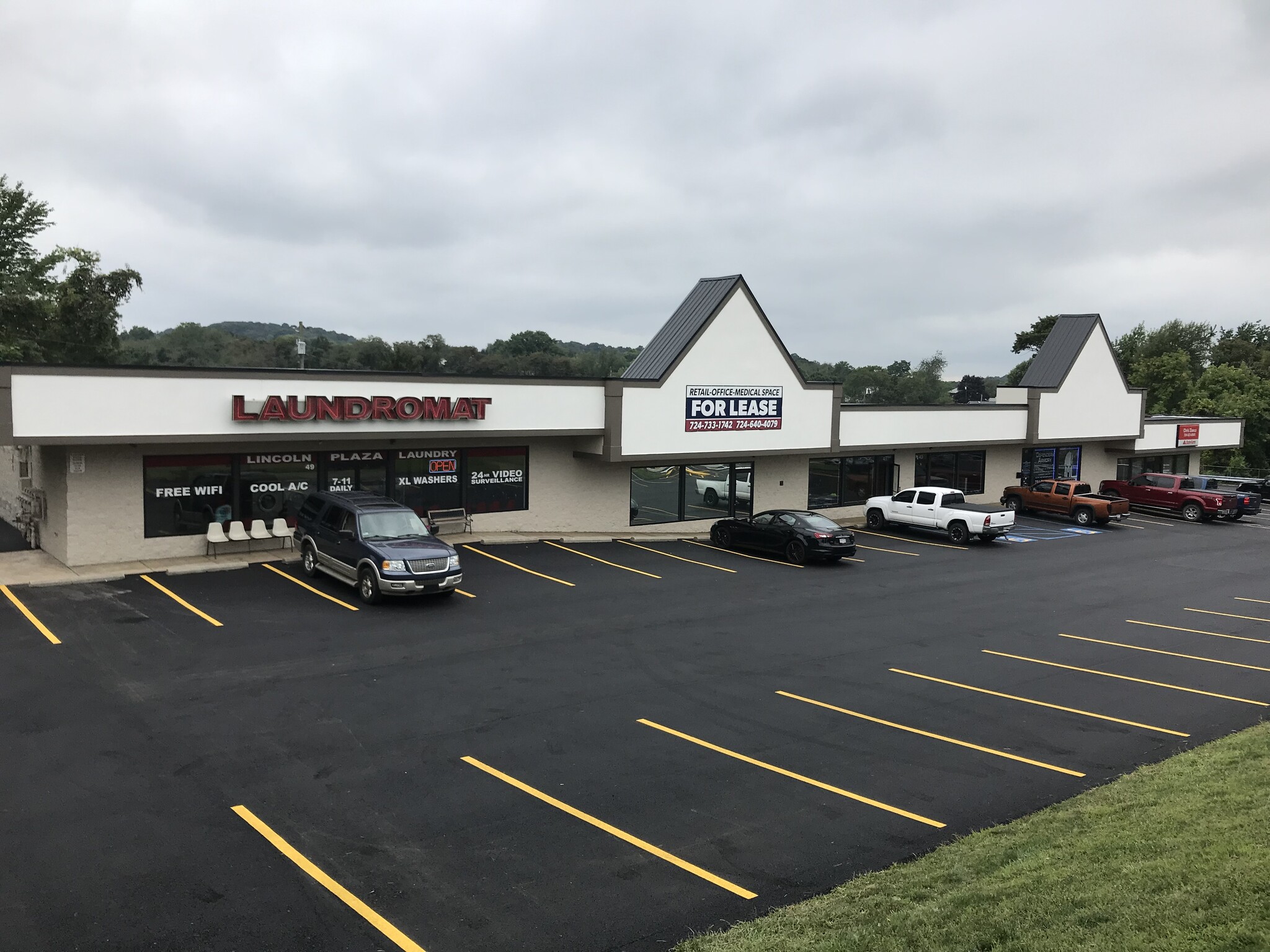 6466 US-30, Jeannette, PA for lease Primary Photo- Image 1 of 6