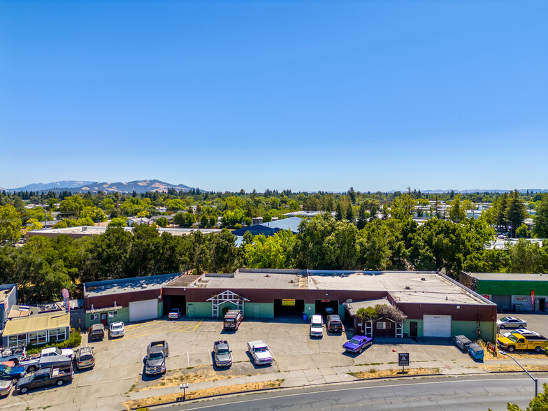 1700 Piner Rd, Santa Rosa, CA for lease - Building Photo - Image 2 of 5