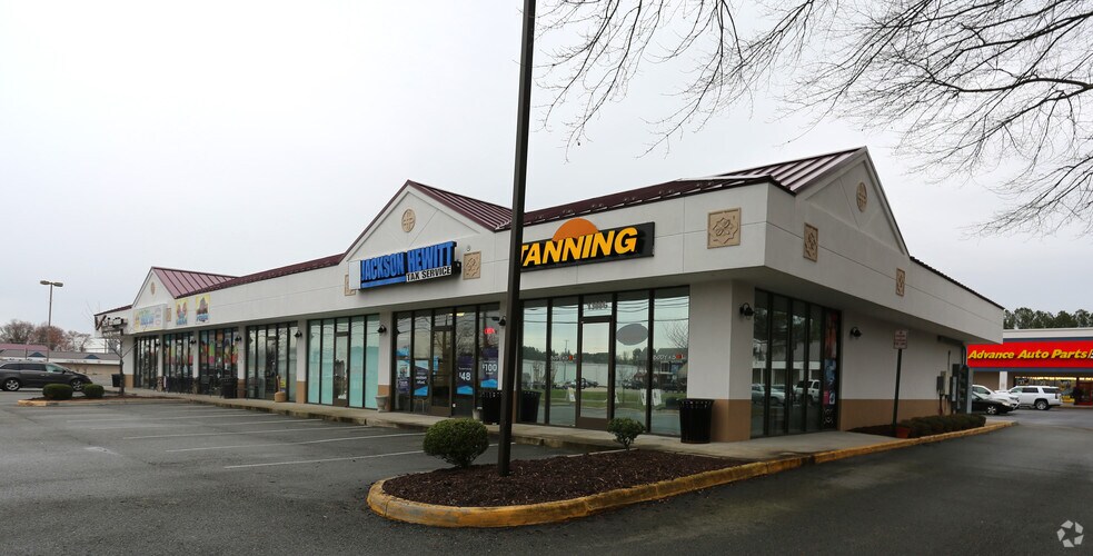 13081398 Tappahannock Blvd, Tappahannock, VA, 22560 Retail Space For Lease