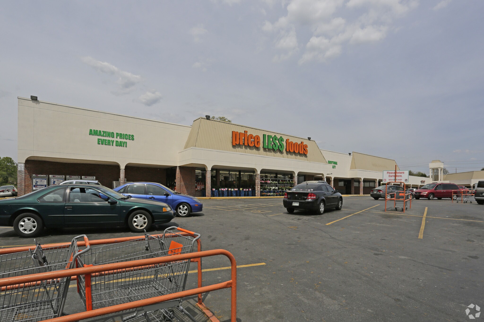 43204330 W Stone Dr, Kingsport, TN 37660 Allendale Market Place