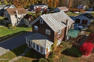 More details for 460 Maple Ave, Saratoga Springs, NY - Retail for Lease