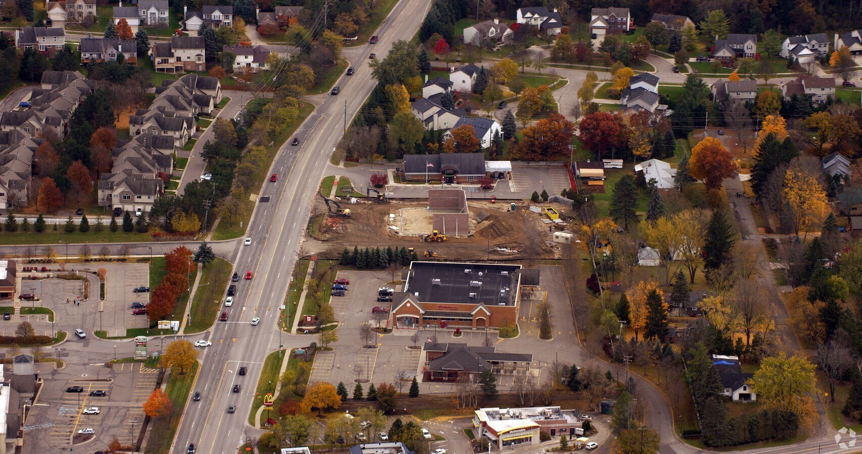 160 S Milford Rd, Milford, MI, 48381 Retail Space For Lease