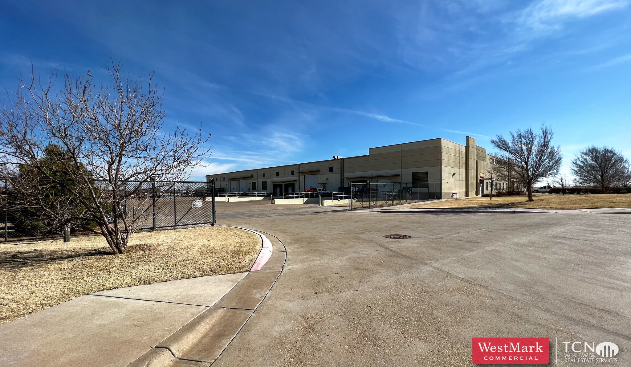 501 E Hunter St, Lubbock, TX for lease Building Photo- Image 1 of 9