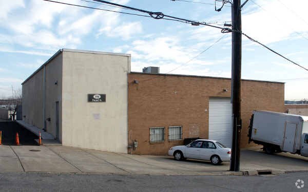 194 Daniel St, Hackensack, NJ for sale Primary Photo- Image 1 of 1