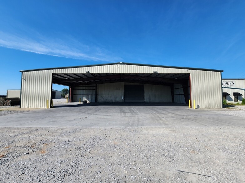 351 Scottys Way, Bowling Green, KY for lease - Building Photo - Image 3 of 22