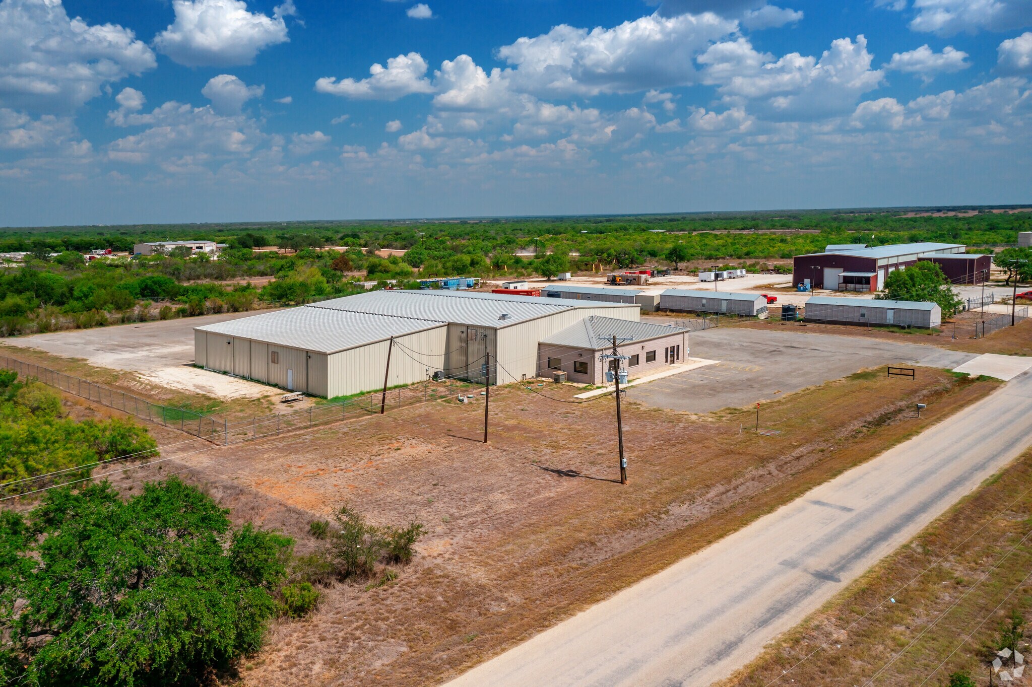 1391 County Road 429, Pleasanton, TX 78064 Industrial for Sale