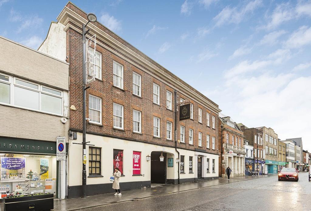 93 High St, Brentwood for sale Building Photo- Image 1 of 94