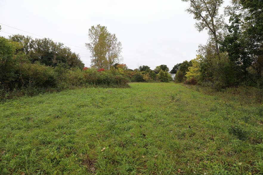 6762-6780 Fly Rd, Dewitt, NY for sale - Primary Photo - Image 1 of 23