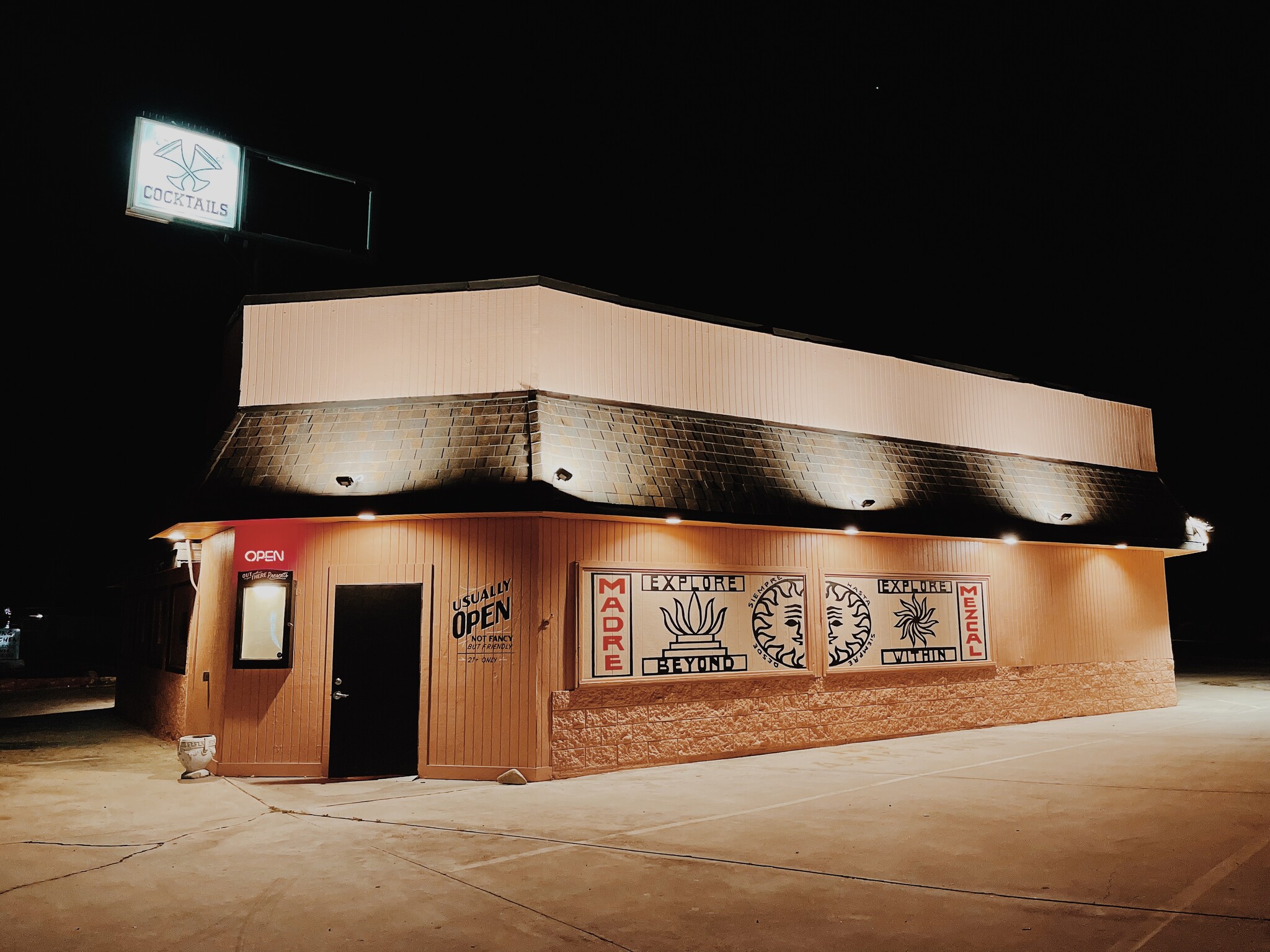 73839 Twentynine Palms, Twentynine Palms, CA for lease Building Photo- Image 1 of 10