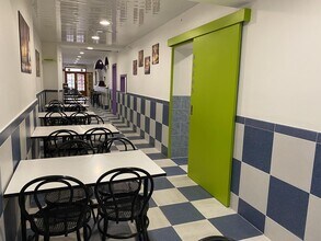 Retail in Esparreguera, Barcelona for lease Interior Photo- Image 2 of 8