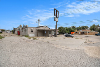 6500 Railroad Ave, Omaha, NE for lease Building Photo- Image 1 of 26