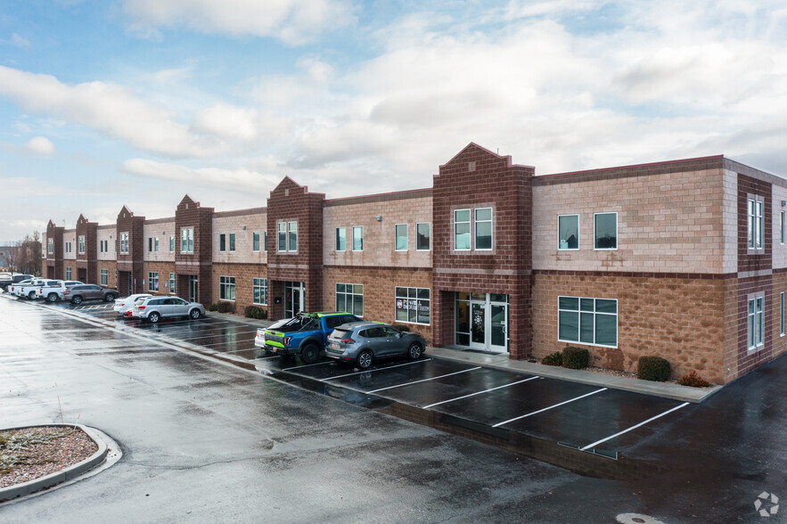 758 S Auto Mall Dr, American Fork, UT for sale - Building Photo - Image 1 of 1