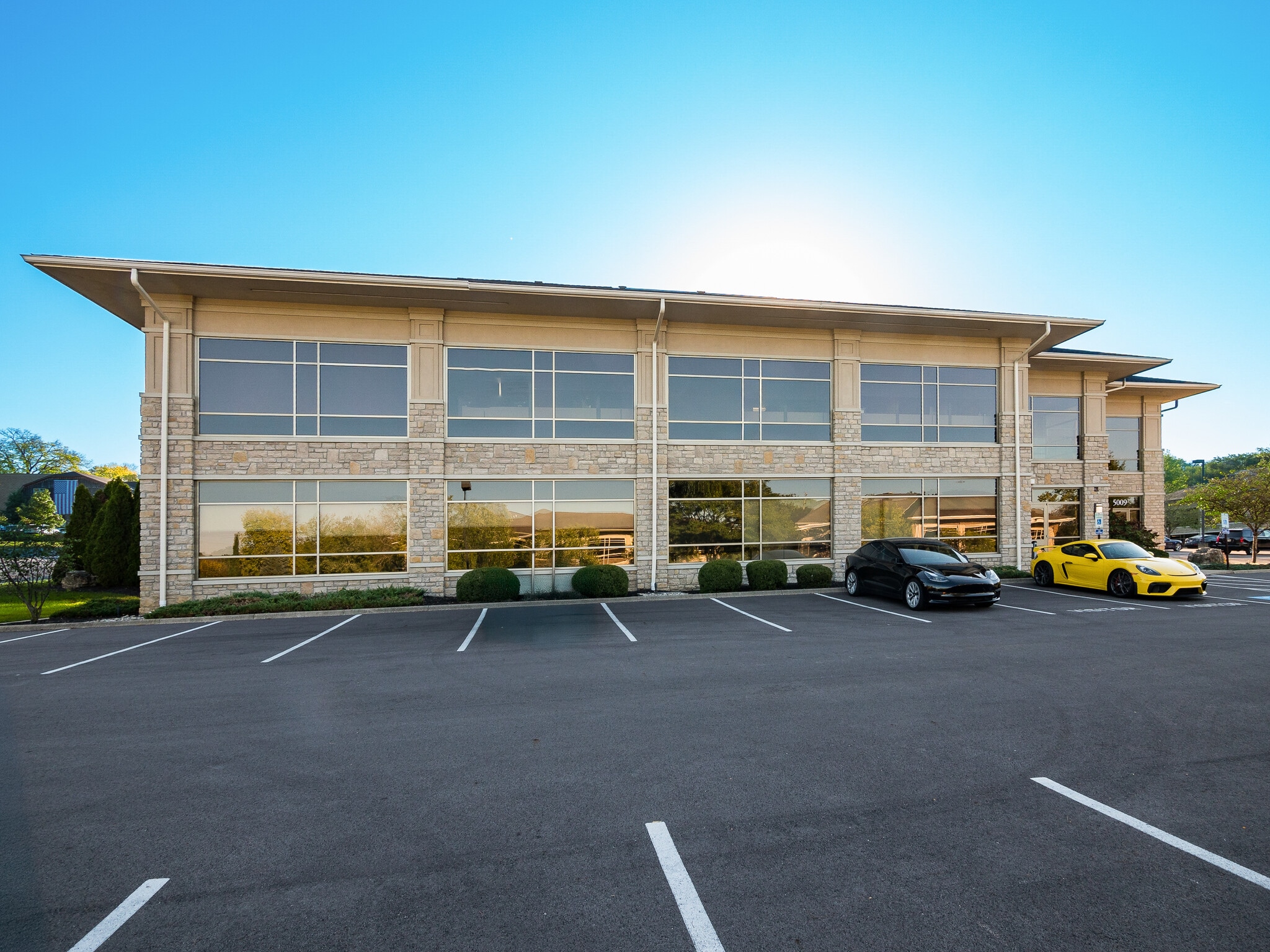 5009 Horizons Dr, Columbus, OH for lease Building Photo- Image 1 of 13