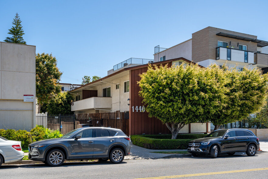 1440 S Barrington Ave, Los Angeles, CA for sale - Primary Photo - Image 3 of 15