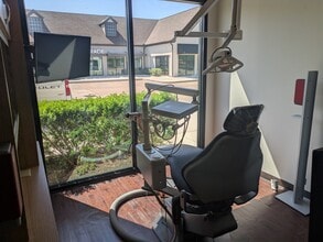 3300-3400 FM-1092, Missouri City, TX for lease Building Photo- Image 2 of 19