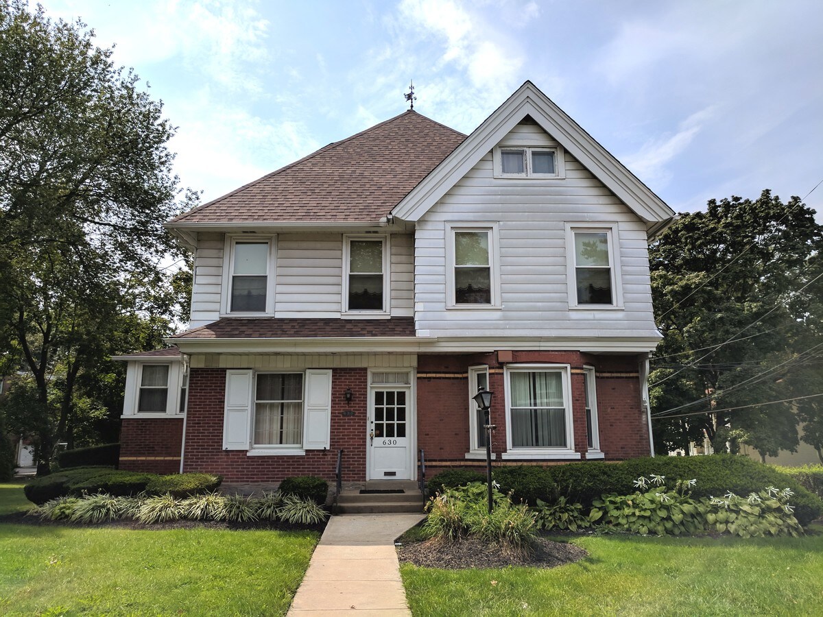 630 Church Ln, Yeadon, PA 19050