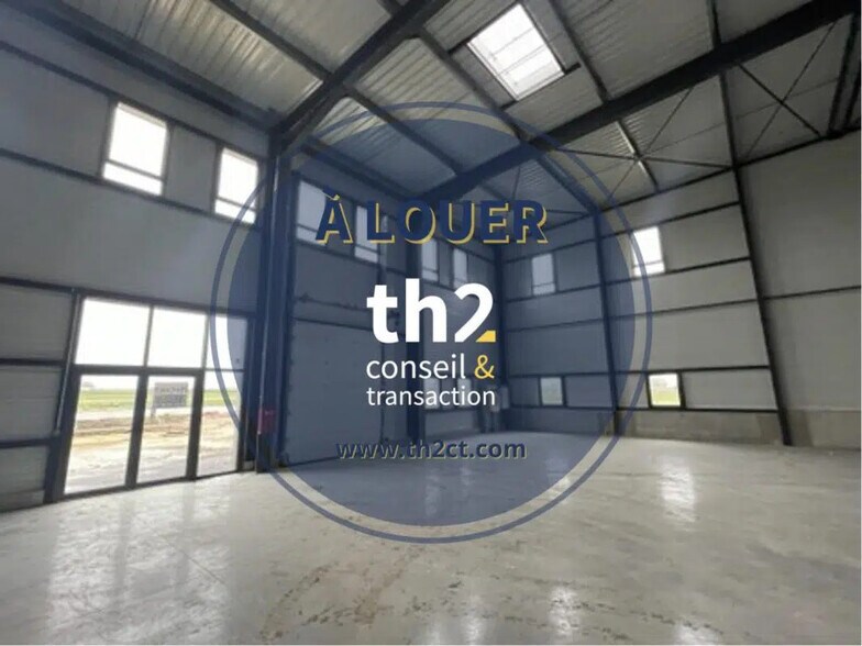 Retail in BRETTEVILLE-SUR-ODON for lease - Building Photo - Image 2 of 5