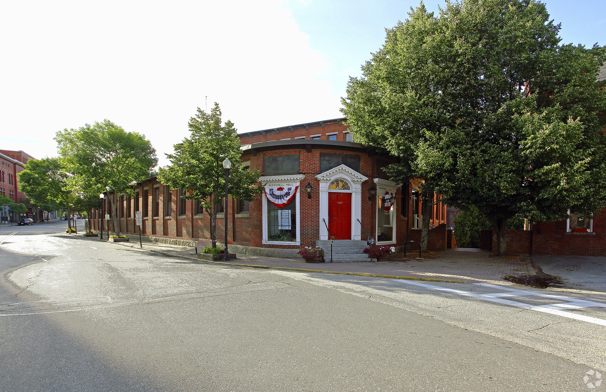 180 Main St, Biddeford, ME for sale Primary Photo- Image 1 of 18