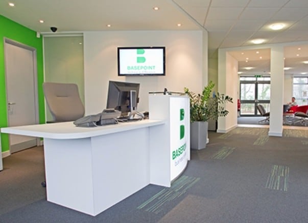 Metcalf Way, Crawley for lease Interior Photo- Image 1 of 9