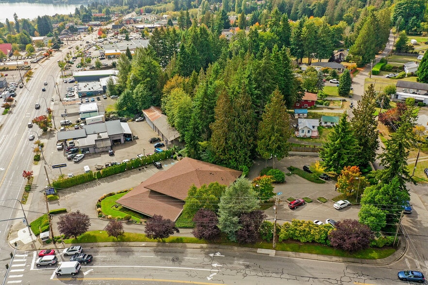 20307 Viking Ave NW, Poulsbo, WA 98370 Finn Hill Professional