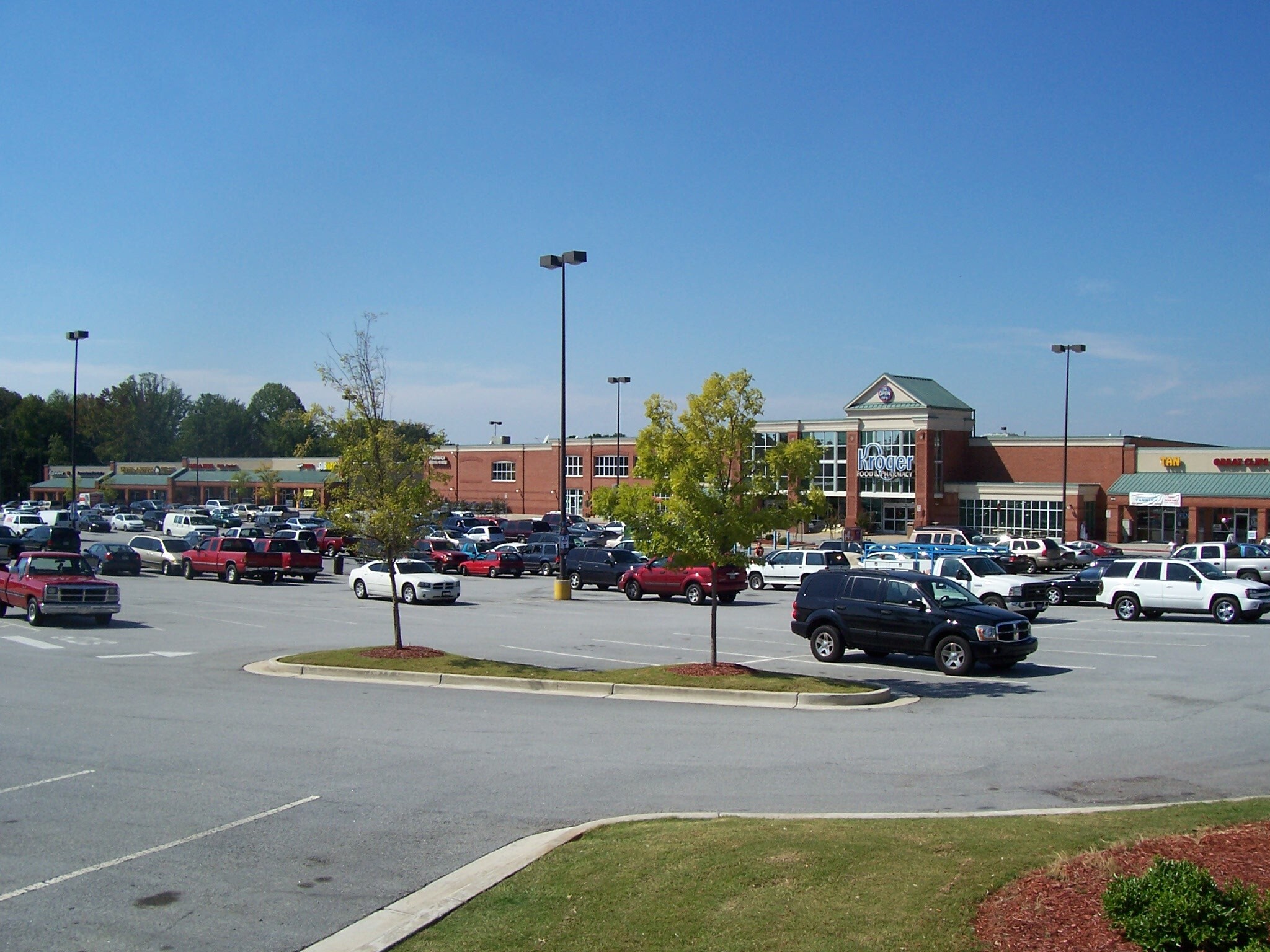 4813-4815 Ridge Rd, Dallas, GA for lease Primary Photo- Image 1 of 3