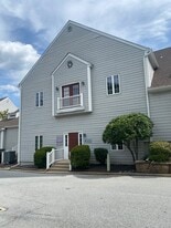 22 Mystic Ln 2nd flr Suite 22B - Loft