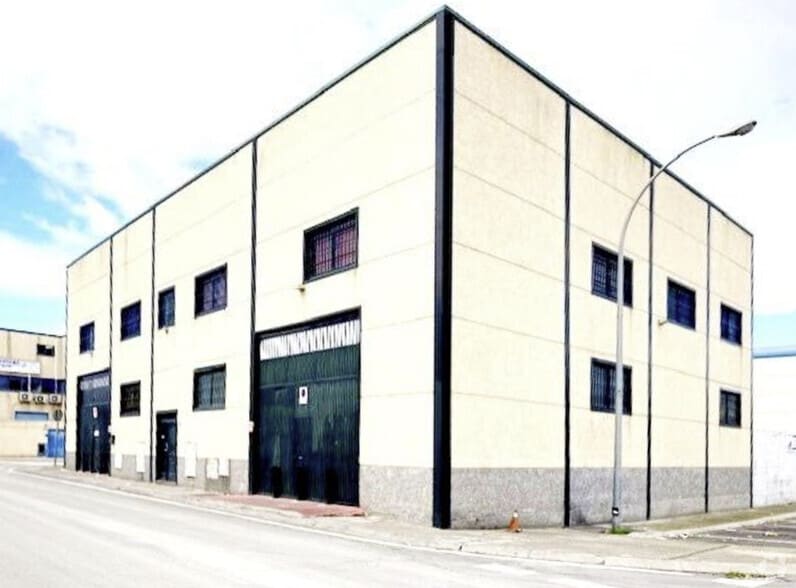 Industrial in Leganés, Madrid for sale - Building Photo - Image 2 of 4