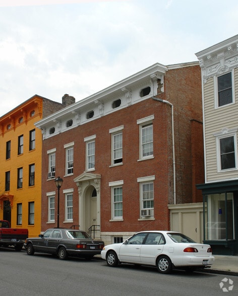 20 Unit Multifamily Package portfolio of 3 properties for sale on LoopNet.com - Building Photo - Image 2 of 2