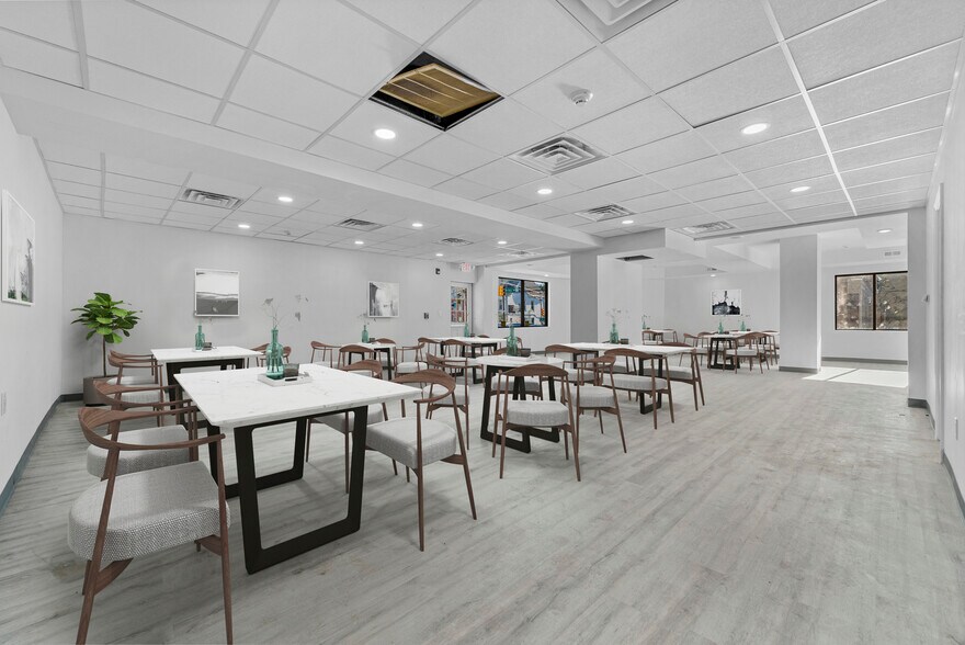 402 River Dr, Garfield, NJ for sale - Interior Photo - Image 1 of 1