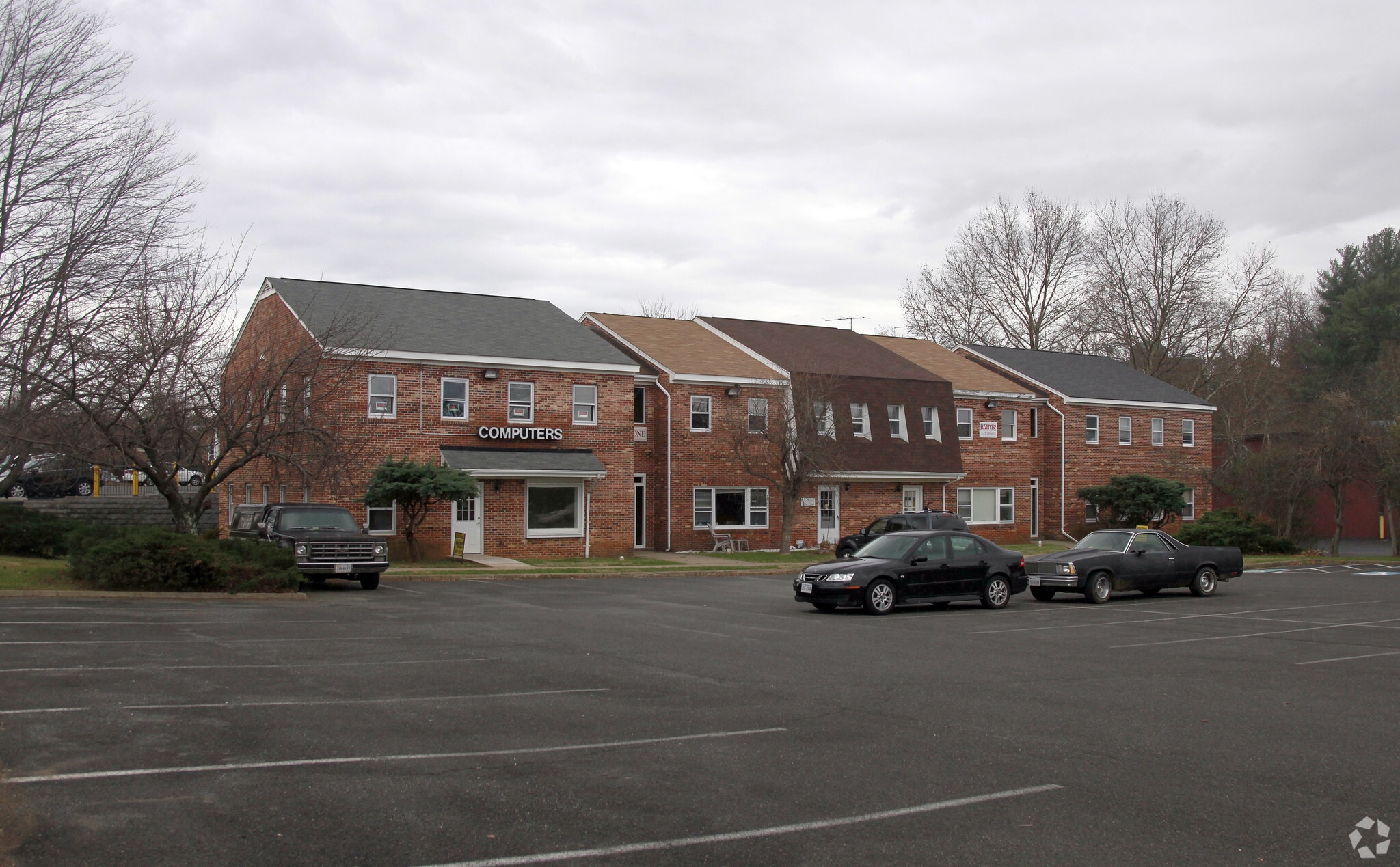 578 Waterloo Rd, Warrenton, VA for lease Primary Photo- Image 1 of 3