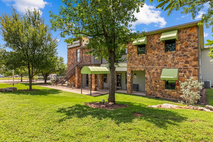 13917 W Hwy 71, Bee Cave, TX for sale - Building Photo - Image 1 of 5