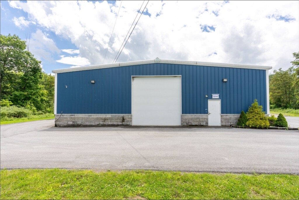 1778 Frankstown Rd, Johnstown, PA 15902