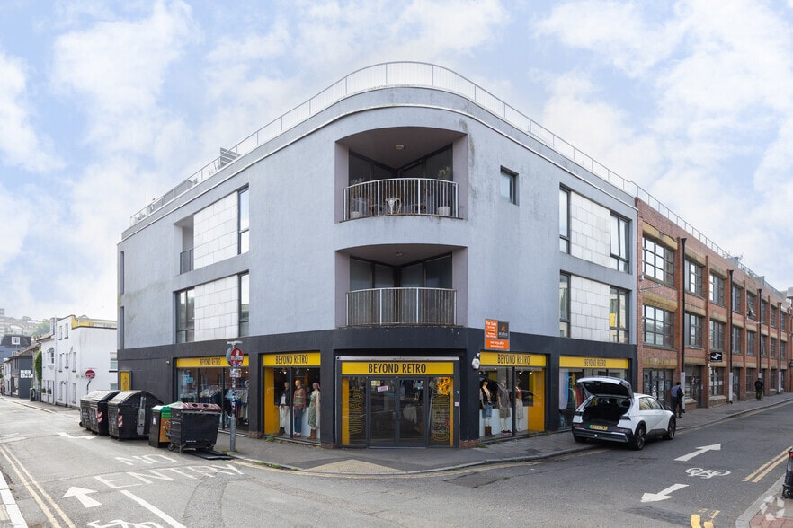 23 Gloucester Rd, Brighton for sale - Primary Photo - Image 1 of 2