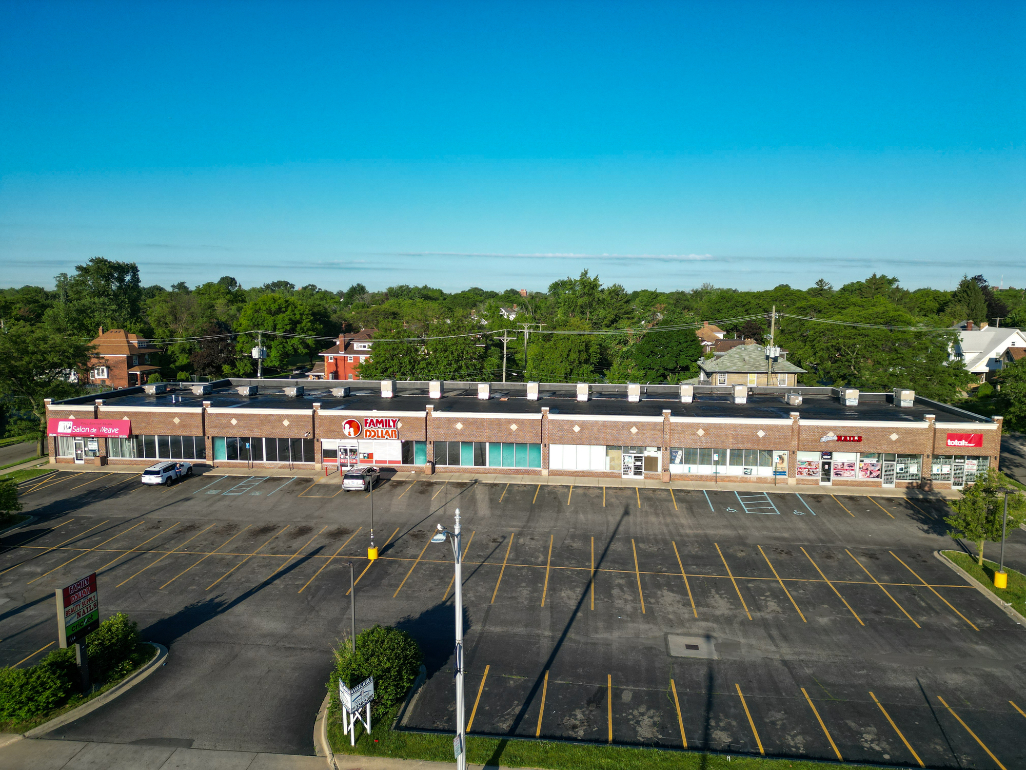 12011-12029 Woodward Ave, Highland Park, MI for lease Building Photo- Image 1 of 6